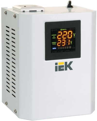 Стабилизатор напряжения серии Boiler (IVS24-1-00500). Стабилизатор напряжения. IEK в Обнинске