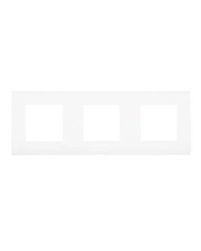 Рамка 3-постовая, белая, LK45 (854304): Рамка в Обнинске